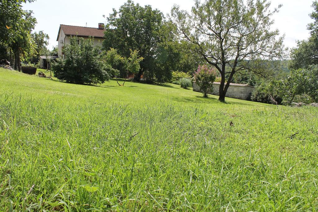 Apartments Mestri Grožnjan Exterior foto